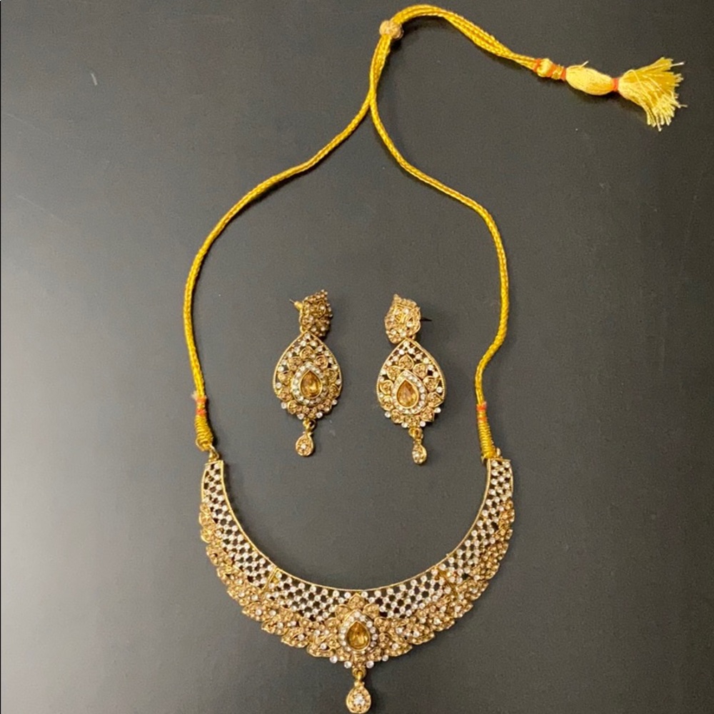 Artificial Indian Jewelry Set